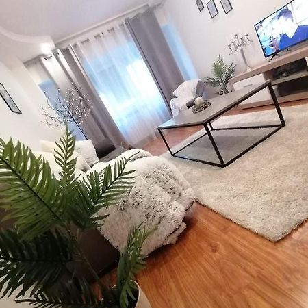 Masaryss Apartament Tulcea Eksteriør bilde
